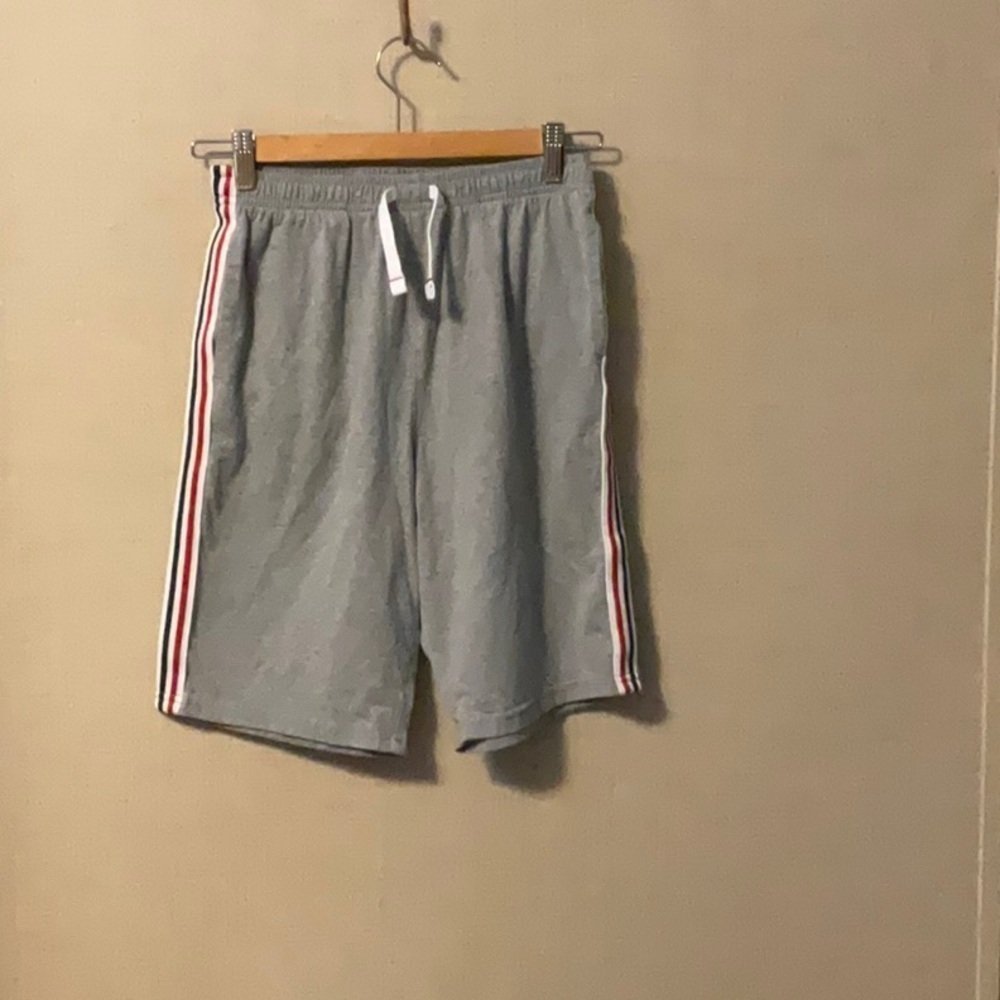 Gray Athletic Shorts with Red Stripes and Drawstring Waist